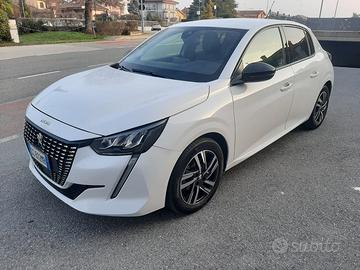 peugeot 208 1.2 benzina 75