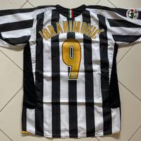 Match worn jersey - Maglia Zlatan Ibrahimovic Juve