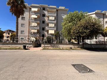 Appartamento mansardatlo uso investimento