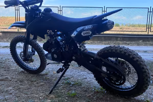 Pit bike