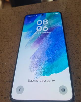 samsung galax S21 FE di colore nero
