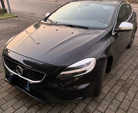 Volvo v40 rdesing