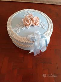 Scatola portaoggetti con rose