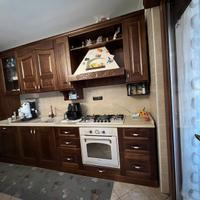 Cucina in legno artigianale