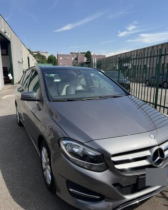 Mercedes Classe B 180 Benzina Automatico
