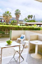 A 100 m dal mare di Fondachello bivani