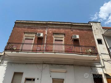 Oria (Brindisi) appartamento al primo e ultimo pi