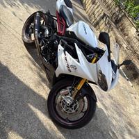 Triumph Daytona 675 - 2013