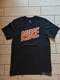 Maglia nera Nike