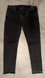 Jeans armani uomo strappati hotsell
