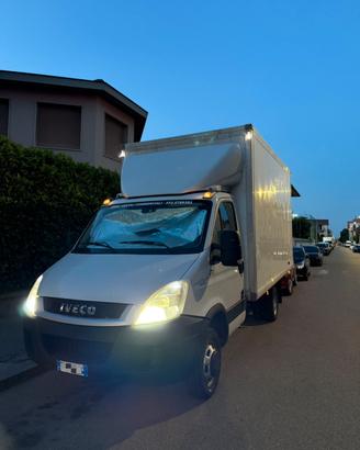 IVECO DAILY 35C15 3.0 HPI – ANNO 2011