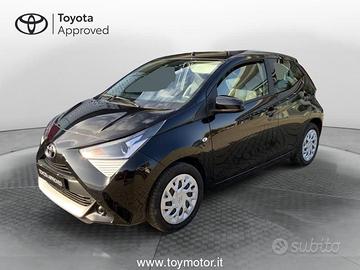 Toyota Aygo 2nd serie Connect 1.0 VVT-i 72 CV...