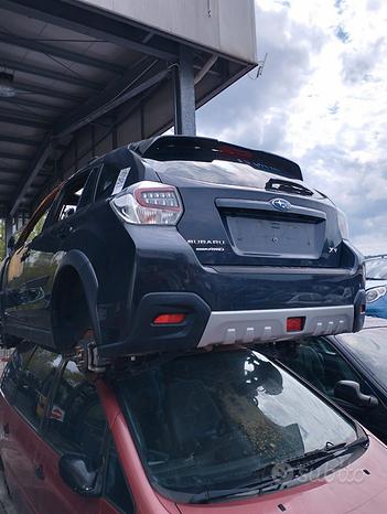 Subaru XV anno 2017 vari pezzi