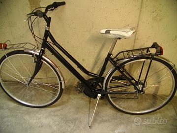 BICICLETTA 28" DONNA NERA