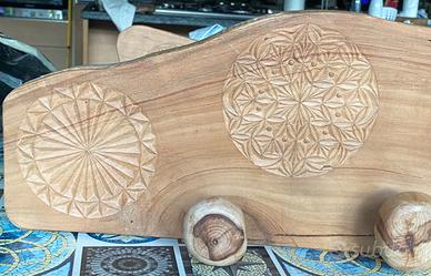 Appendiabiti da muro in legno