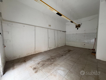 Ampio spazio ideale per attività commerciale o stu