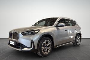 BMW iX1 edrive 20 X-Line