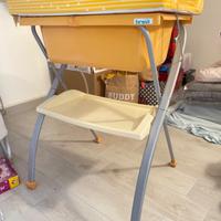 Fasciatoio per neonati