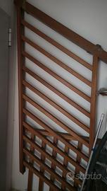 Ringhiera a legno per scale 