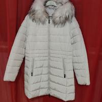 Piumino da Donna Con Cappuccio Color Avorio TG. L