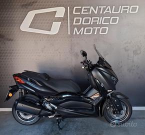 Yamaha X-Max 300