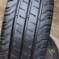 Gomme 235/65/16
