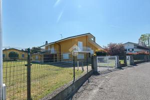 VILLA SINGOLA A SPINO D'ADDA