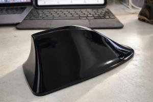 Antenna auto pinna di squalo universale