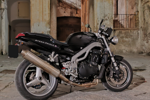 Triumph Speed Triple 955 2000