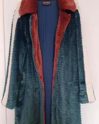 cappotto in pelliccia sintetica