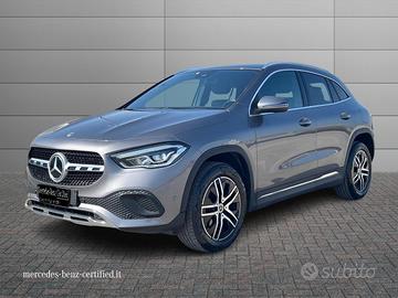 MERCEDES-BENZ GLA 200 d Sport Plus auto