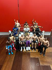 Lotto 17 Action Figures WWE Mattel
