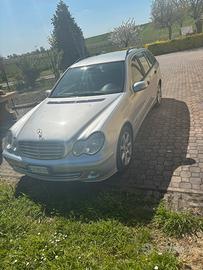Mercedes Benz c220