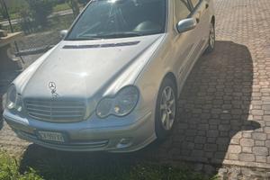 Mercedes Benz c220