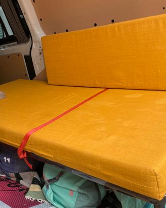 Materassi  cuscini su misura per van/camper