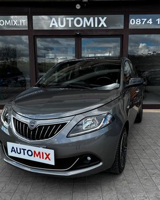 Lancia Ypsilon 1.0 FireFly 5 porte S&S Hybrid Gold