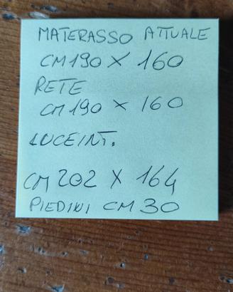 Rete matrimoniale con materasso 