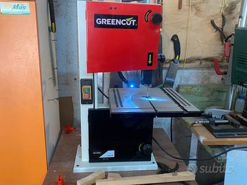 Sega a nastro verticale Greencut SRC350C.