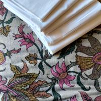 stoffa di cotone bianca