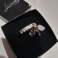 anello argento con ciondoli