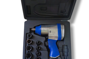 Avvitatore pneumatico ad aria compressa