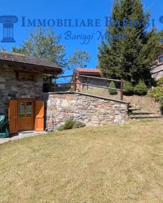 Rustico / Casale di 86 m² con 3 locali a Corteno G