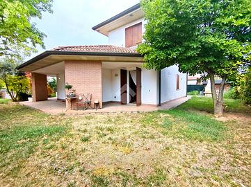 VILLA SINGOLA A CURTATONE