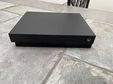 Xbox One X 1TB (Nera)