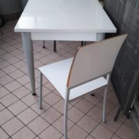 Tavolo cucina con sedie