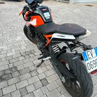 Ktm duke 125