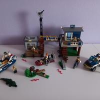 Lego 60069 caserma polizia nelle paludi