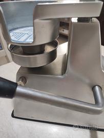 macchina per hamburger professionale