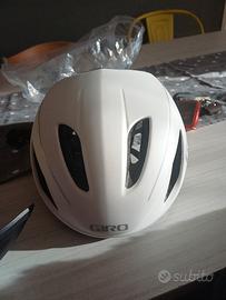 casco giro vanquish mips bianco