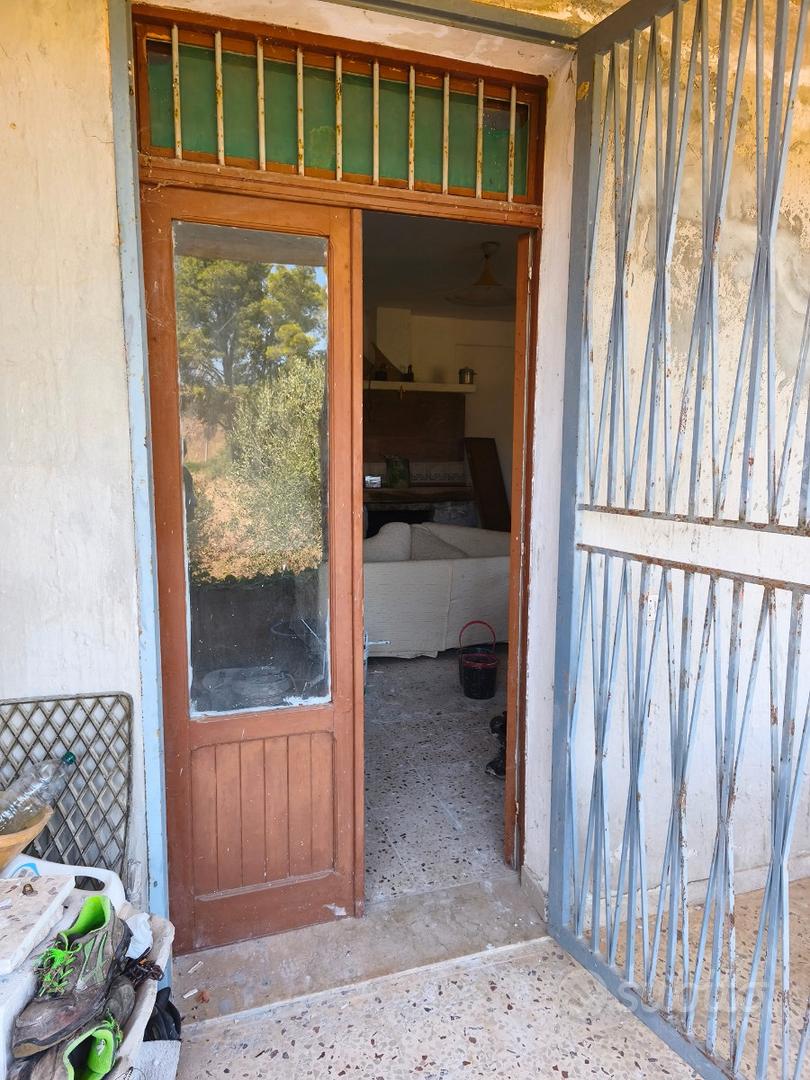 Casa di Campagna con Terreno in Contrada specchia - Vista 3